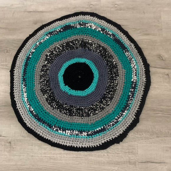 Other - Round Rug. NWOT